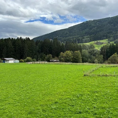 Schustererhof アパート *